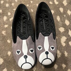 Marc Jacobs Gray and White Dog Flats